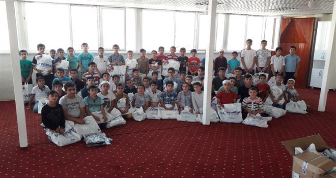 Bakırköy'den Hakkari'ye Kardeşlik Köprüsü Bakırköy'den Hakkari'ye Kardeşlik Köprüsü