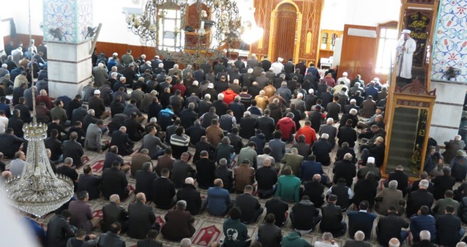 Şehzade Kademoğlu Camiinde Cuma Namazı