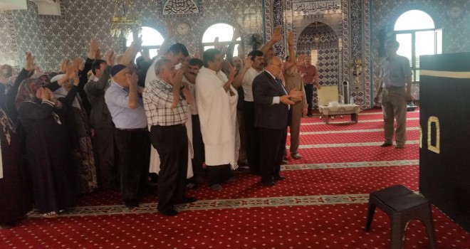 Haccın Her Merhalesi Uygulamalı Olarak Anlatıldı.