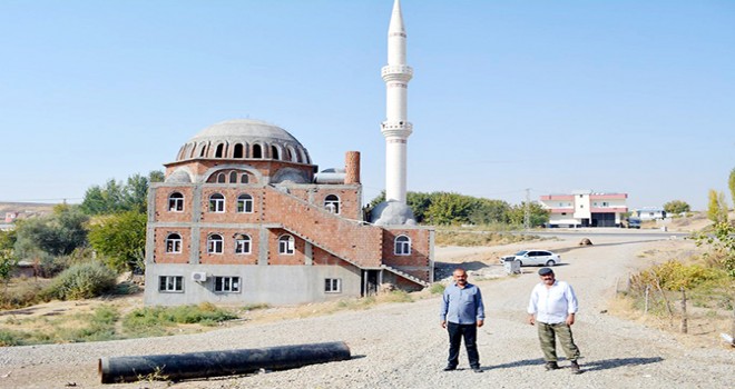 Yarım Kalan Cami Yardım Bekliyor