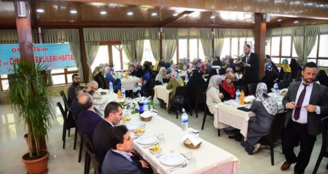 Din Görevlileri yemekte buluştu