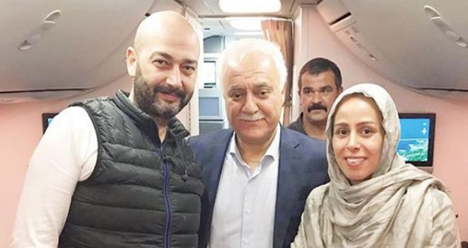 Nihat Hatipoğlu,12 bin fitte Niran Ünsal'ın nikâhını kıydı
