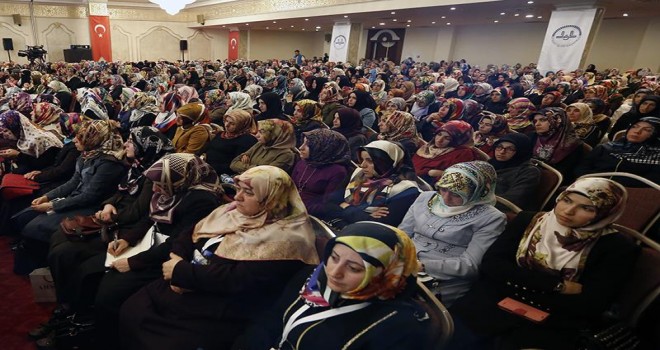 Görmez, Urfa’da  Kur'an Kursu Öğreticileri ile İstişare Toplantısına Katıldı