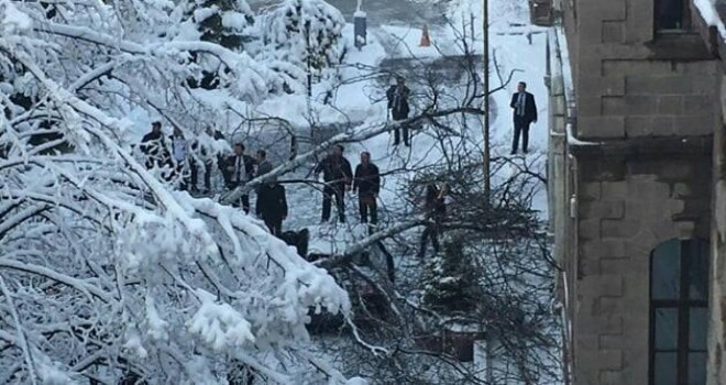 Diyanet İşleri Eski Başkanı Görmez Kaza Geçirdi