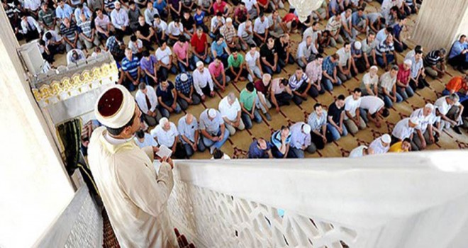 Sultanahmet Cami’nde Simultane Hutbe