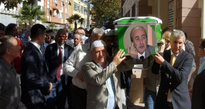 Müftü Necdet Çetin Pamukova’da toprağa verildi