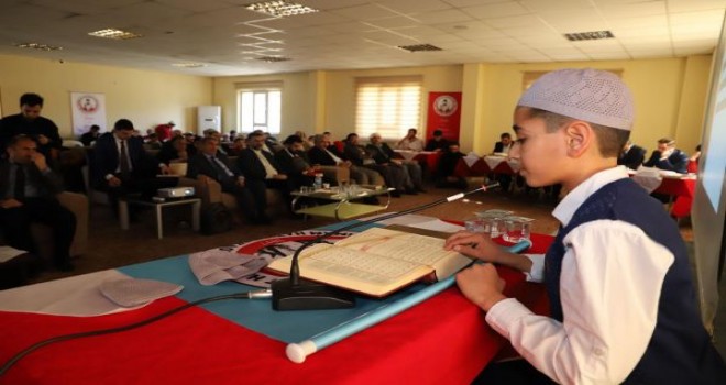 Okullar arası Kur'an-ı Kerim'i güzel okuma yarışması