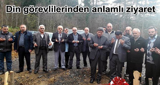 Din görevlilerinden anlamlı ziyaret