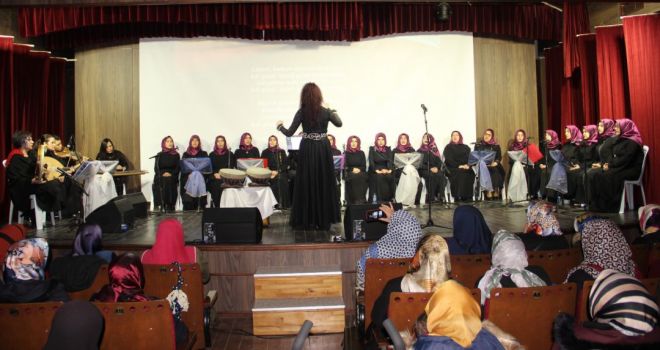 Kadınlar Tasavvuf Müziği Korosundan Gönülleri Mest Eden Konser