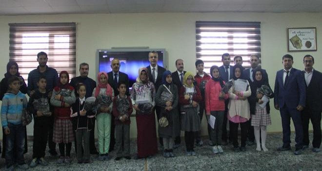 ’40 Hadis’ Yarışmasında Ter Döktüler
