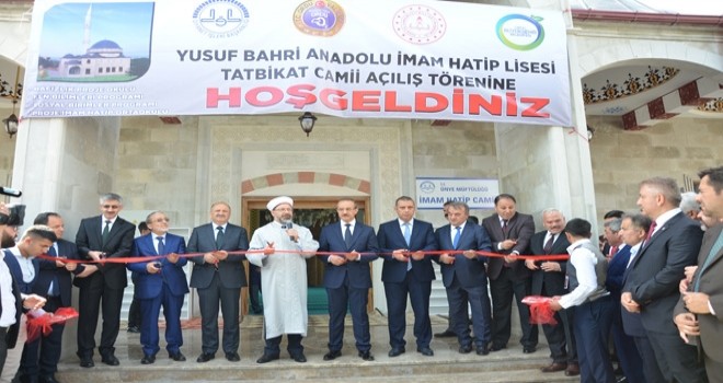 Erbaş,Öğrencilerimiz mihrabı, minberi süslesinler