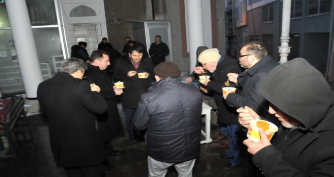 Bozüyük'te 'Sabah Namazı Buluşmaları' Kasımpaşa Orta Camii'nde