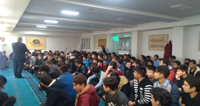 Müftülük Gençlerle; Ele Ele Geleceğe Projesine Öğrencilerden Yoğun İlgi