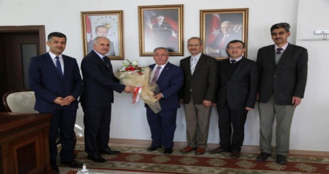 Müftü Hüseyin Hazırlar: Bu Yıl Tema; Cami, Şehir ve Medeniyet