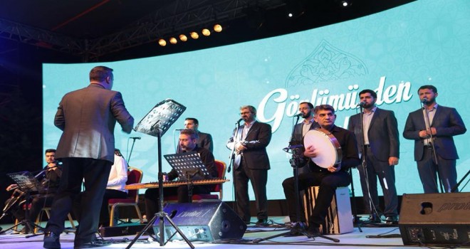 Esenler'de Din Görevlilerinden İlahi Korosu