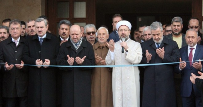 Erbaş, İslamofobi artık çizgiyi aşmış anti-İslam noktasına gelmiştir.