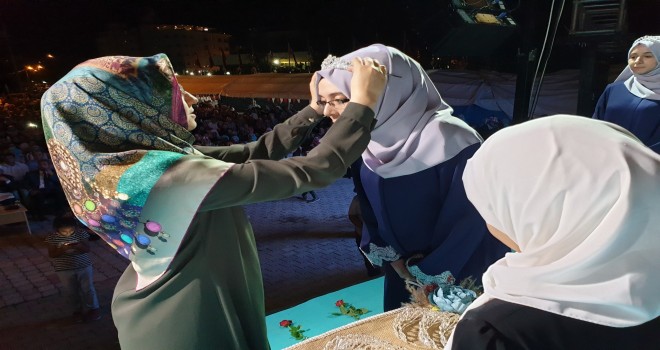 Kadirli'de Genç hafızlar icazet aldı