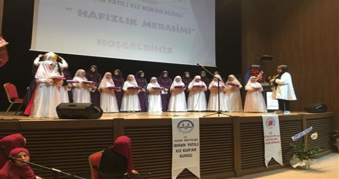 İmran Yatılı Kız Kur’an Kursu Hafızlık İcazet ve Taç Giyme Programı