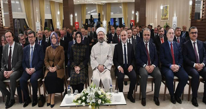 Erbaş,İnsan maalesef yeryüzünün ve eşyanın esiri olmuştur