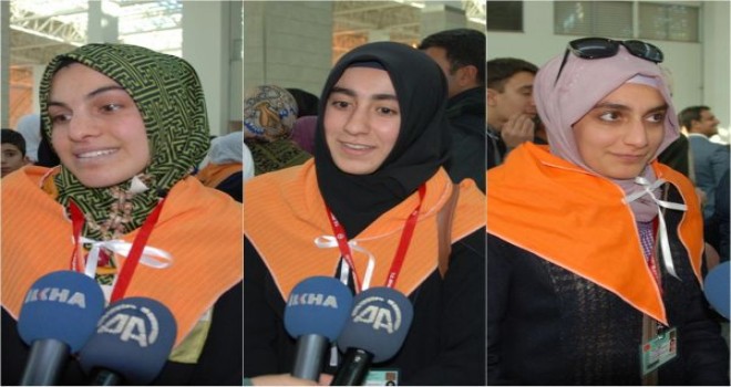 Umreye Giden Öğrenciler Türkiye için dua edecekler
