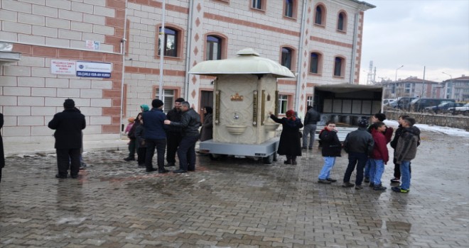 Afyonkarahisar'da Haydi Çocuklar Namaza projesinin finali yapıldı.