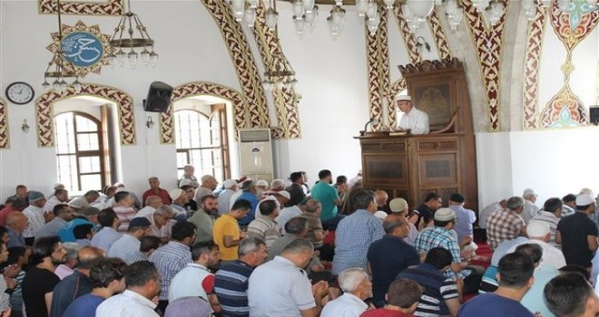 15 Temmuz Şehitleri dualarla anıldı