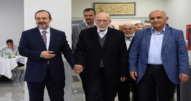 Diyanet Emeklileri iftarda bir araya geldi