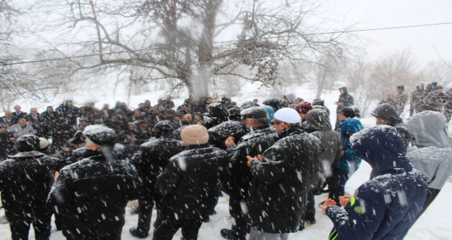 İmam Özgen Gül, son yolculuğuna dualarla uğurlandı!