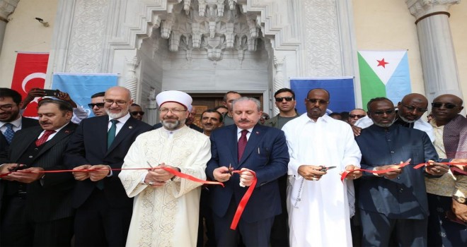 Cibuti 2. Abdülhamid Han Camii dualarla açıldı