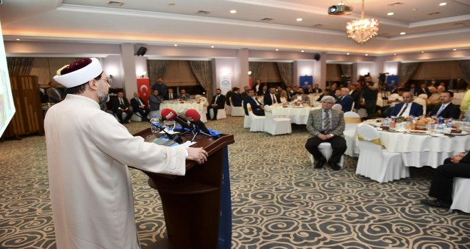 Bakan Zeybekci ve Erbaş Denizli’de STK temsilcileri ile bir araya geldi