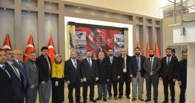 Müftülük Personellerinden İl Emniyet Müdürü Dinç'e Başsağlığı Ziyareti