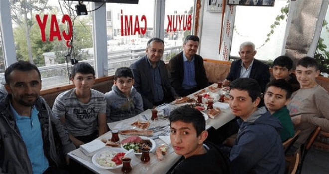 Sabah Namazında Buluştular