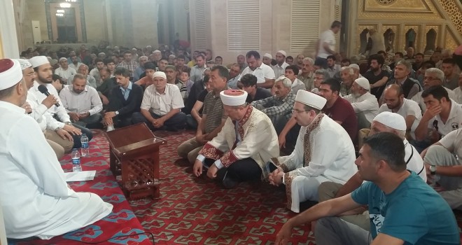 Berat Kandili Adana’da Coşkuyla Kutlandı
