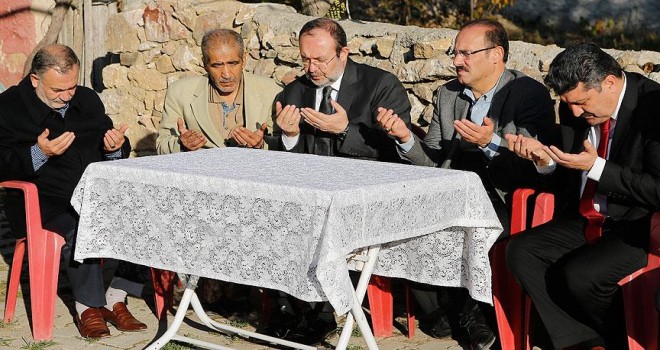 Görmez'den 15 Temmuz şehidinin baba ocağına ziyaret