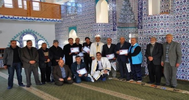 Müftüden hayırseverlere teşekkür belgesi