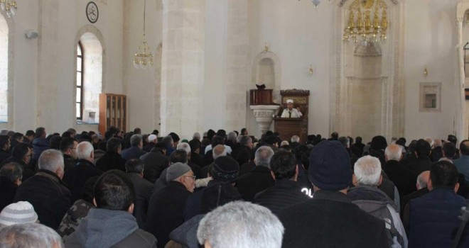 Müftü, 'koronavirüs'le Allah'ı ve ahireti inkar edenleri tuş etti