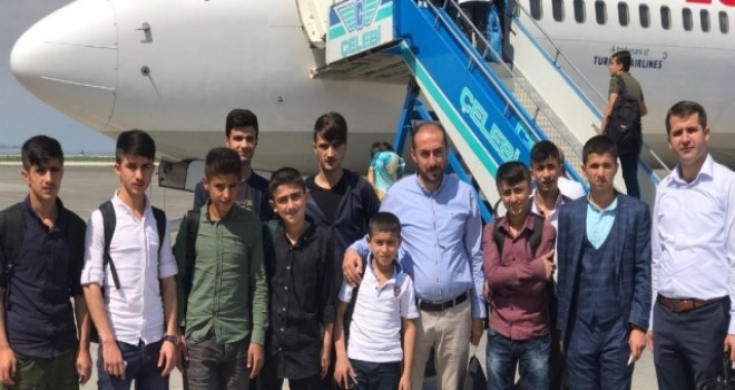 11 hafız Kocaeli’ne uğurlandı
