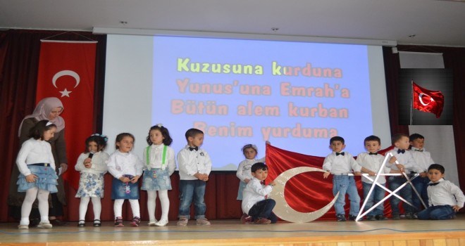 4-6 Yaş Grubu Kur'an Kurslarımızdaki Küçüklerden Çanakkale Programı.