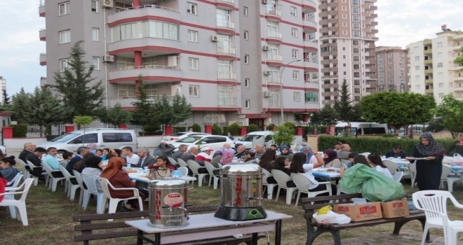 Çukurova’da İnfak İftarı