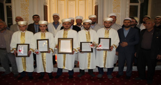 Mardin'de Hafızlar İçin Tören