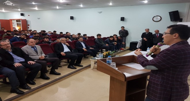 Sinop Müftüsü Çelik Öğrencilerle Buluştu