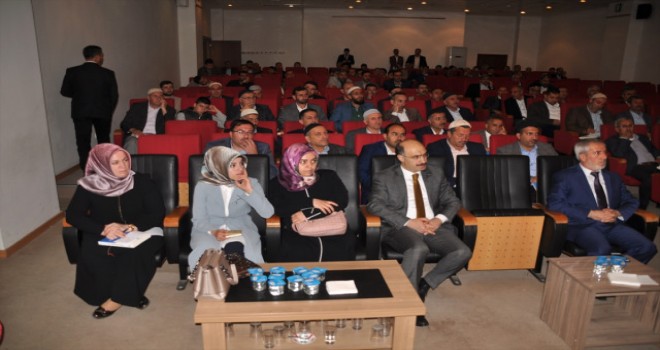 Muş'ta din görevlilerine seminer