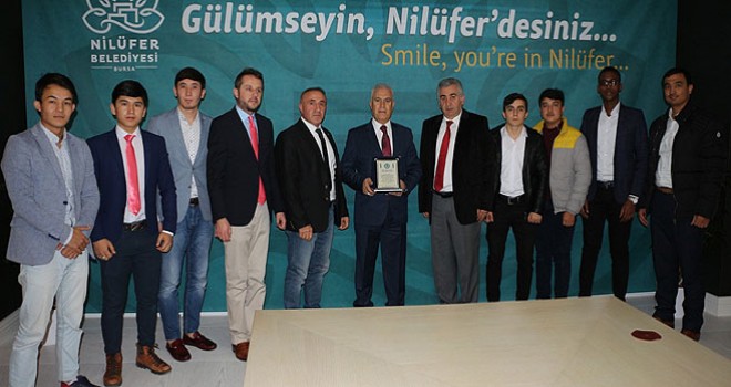 Türkiye Diyanet Vakfı'ndan Bozbey'e teşekkür plaketi