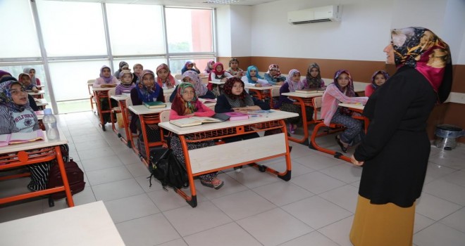 Yüreğir Kültürevlerinde Yaz Kur’an Kursları Başladı