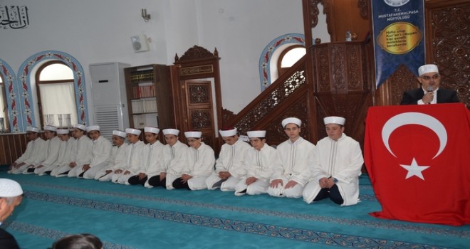 Mustafakemalpaşa'da hafızlık icazet töreni