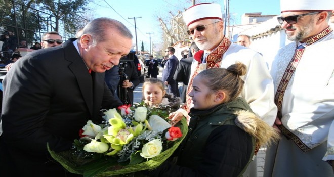 Cumhurbaşkanı Erdoğan'A Gümülcine’de Sevgi Seli