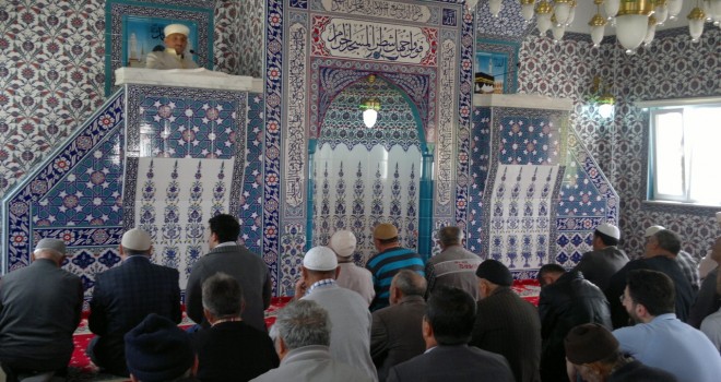 Keles Gököz Mahallesi Hz.Ebubekir Camii ibadete açıldı