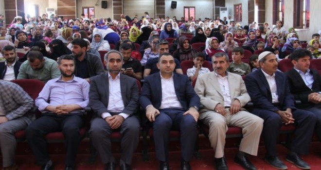 Kur'an kursu öğrencilerinin yıl sonu etkinliği