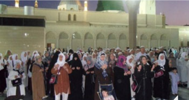 Kutsal Topraklarda Şehitlere dua
