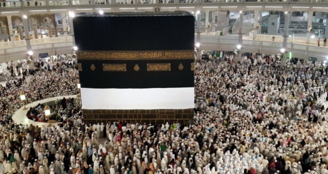 Kabe'de Mahşeri kalabalık